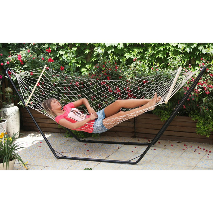 immagine-1-giardini-del-re-amaca-a-rete-sospesa-da-giardino-con-telaio-in-metallo-ean-8014211143489