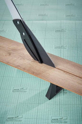 immagine-2-wolfcraft-taglierina-per-laminato-e-vinile-tagli-precisi-vlc-800-wolfcraft-6939000-ean-4006885693906