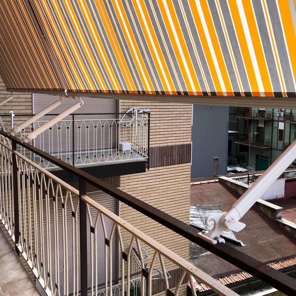 Tenda Da Sole A Caduta 1mt X 2,50mt Con Bracci Regolabili - Beige tinta unita