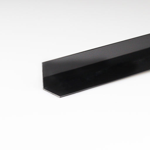 immagine-1-arcansas-s.r.l.-coprispigolo-angolare-profilo-salvamuro-pvc-lucido-nero-ean-8013237154615