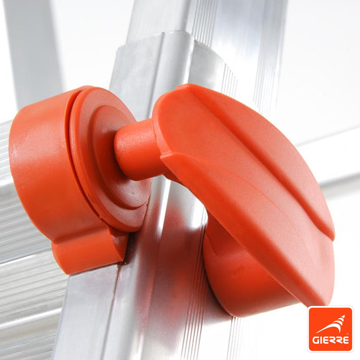 immagine-4-gierre-scala-alluminio-telescopica-multifunzione-gradini-55-150kg-peppina-al040-141-482cm-barra-stabilizzatrice-in-omaggio-ean-8013186220409